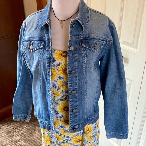 VTG Riveted Lee Classic 1980’s -90’s Jean Trucker Jacket ~ Amazing!